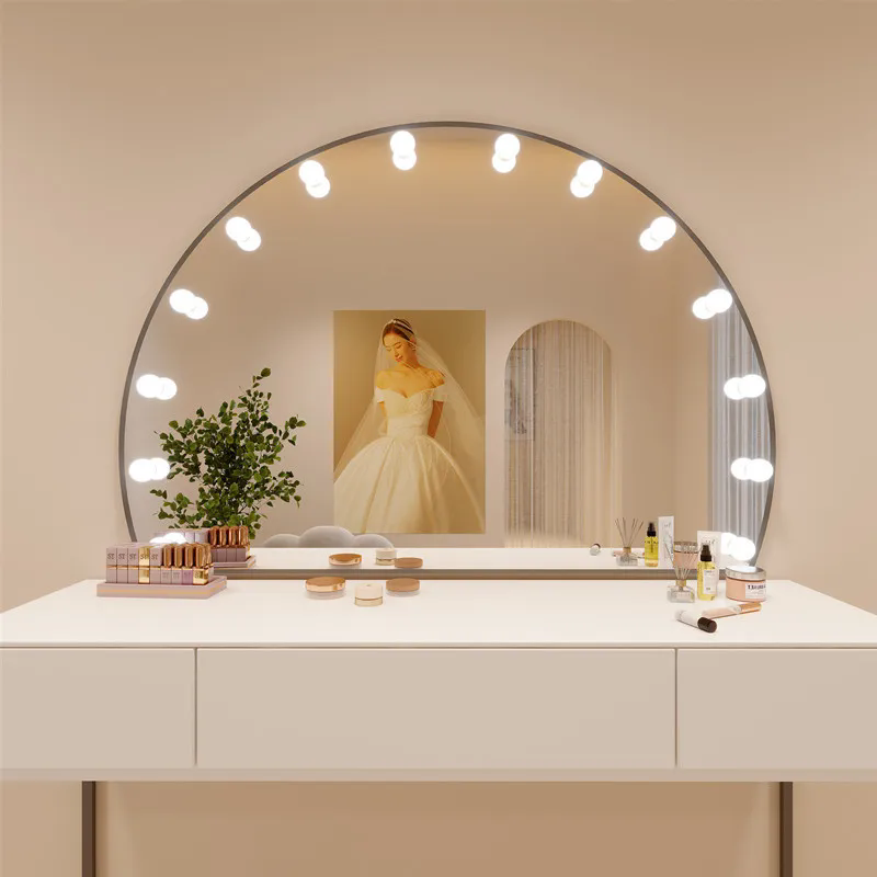 r5.13  Cermin Rias Studio Foto - Beauty & Makeup Katia Di Paola Palermo ulasan dan harga
