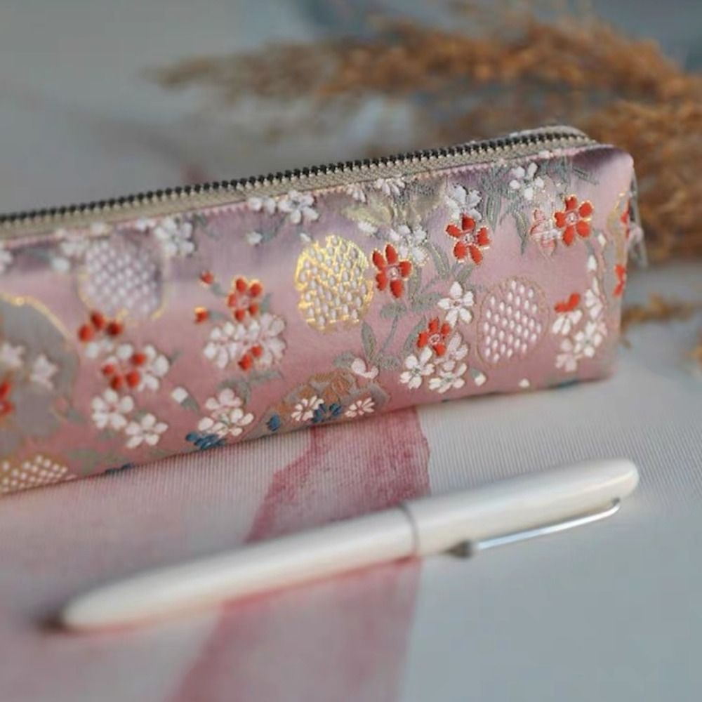 Kotak Pensil Gaya Retro Cina d - Beauty Makeup School ulasan dan harga